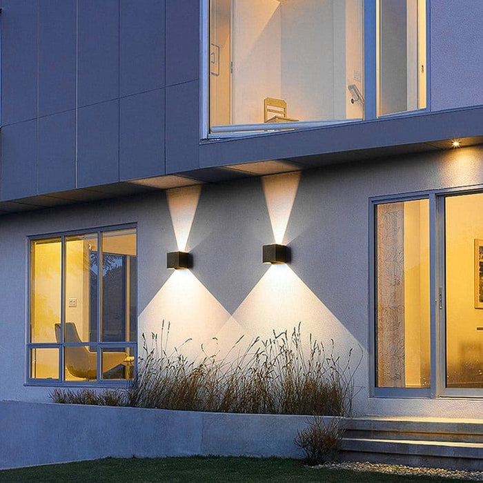 Adjustable Up and Down Outdoor Wall Light with High Brightness LED, Energy Saving, and Variable Beam Angle for Versatile Illumination-ErisView-2