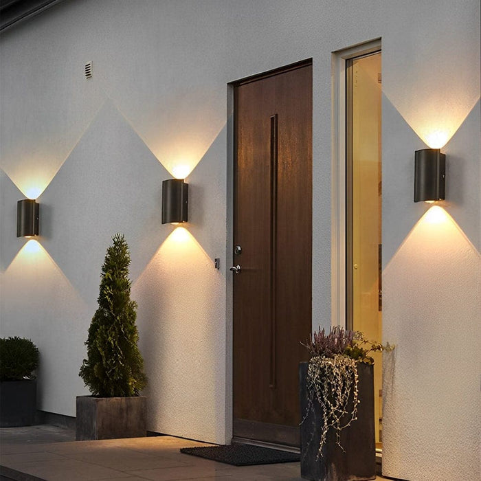 Durable Aluminum Outdoor Wall Light with High Brightness LED, Unique Light Effect, and Intelligent Waterproof Design for Long-lasting Use-ErisView-15