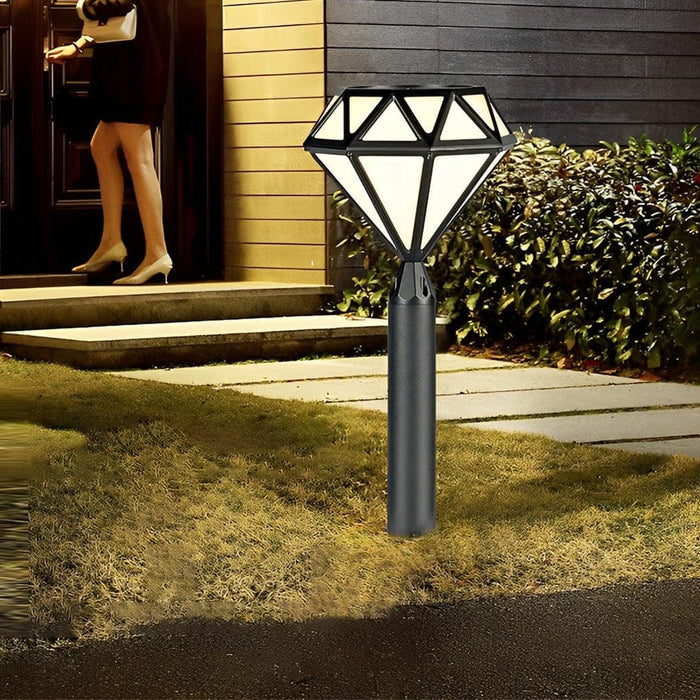 Durable Aluminum Pathway Light with High Transmittance Lampshade, Anti-Rust Treatment, and Intelligent Control Circuit for Garden and Outdoor Use-ErisView-11