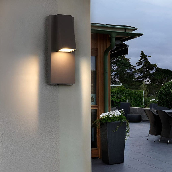 Durable Die-Cast Aluminum Outdoor Wall Sconce Light with High Transmittance Glass Lampshade, Waterproof, Rust-Proof, and Weather-Resistant Porch Light-ErisView-4