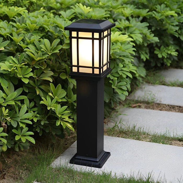 Durable Die-Cast Aluminum Solar Garden Pathway Lights with Automatic Day/Night Sensor and Waterproof Glass Lampshade for Outdoor Use-ErisView-1