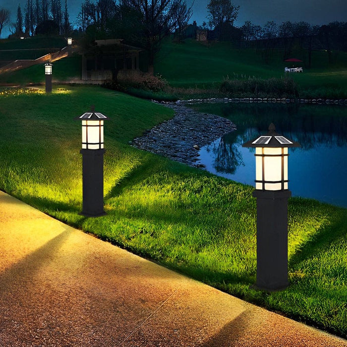 Durable Die Cast Aluminum Solar Pathway Light with High-Efficiency LED, Automatic Day/Night Control, Waterproof for Garden, Lawn, Courtyard, Park-ErisView-9