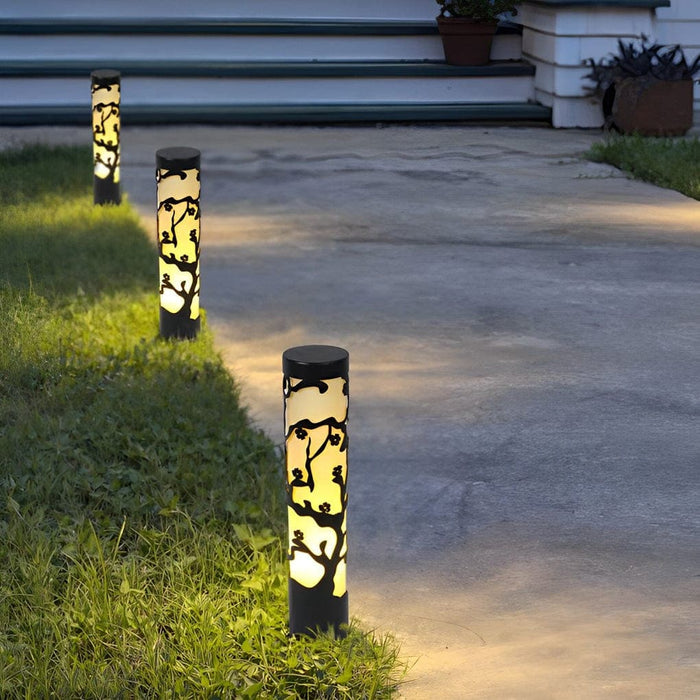 Durable Galvanized Steel Outdoor Lamp with High-Temperature Resistance, LED Light Source, Decorative Plum Blossom Design for Garden and Pathway Lighting-ErisView-3