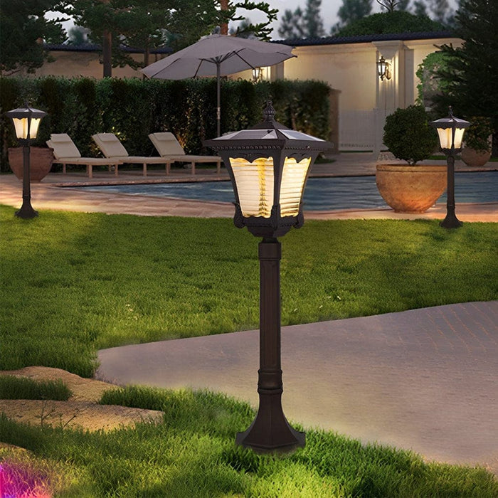 Durable Solar Pathway Light with Automatic On/Off, Rustproof Aluminum and Glass Lampshade, Waterproof for Garden, Lawn, and Park Lighting-ErisView-20