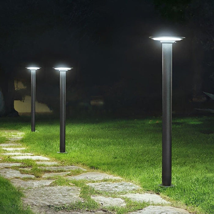 Durable Solar Post Light with High Color Rendering LED, 12-Hour Continuous Lighting, and Waterproof Die-Cast Aluminum for Garden and Pathway-ErisView-13