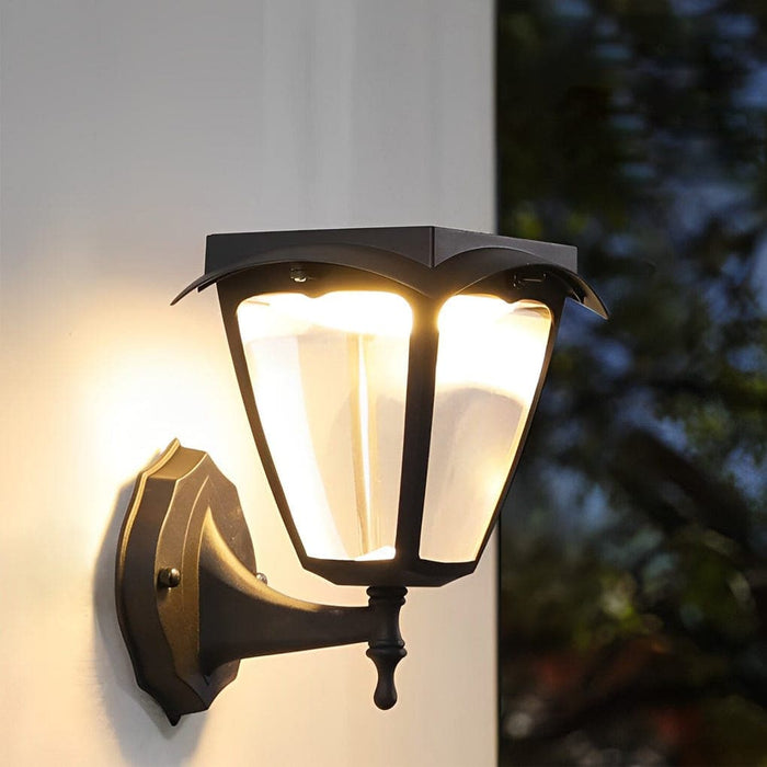 Durable Solar Wall Light with Intelligent Sensor, Fast Charging, Waterproof Die-Cast Aluminum, and High Transmittance PC Lampshade-ErisView-1