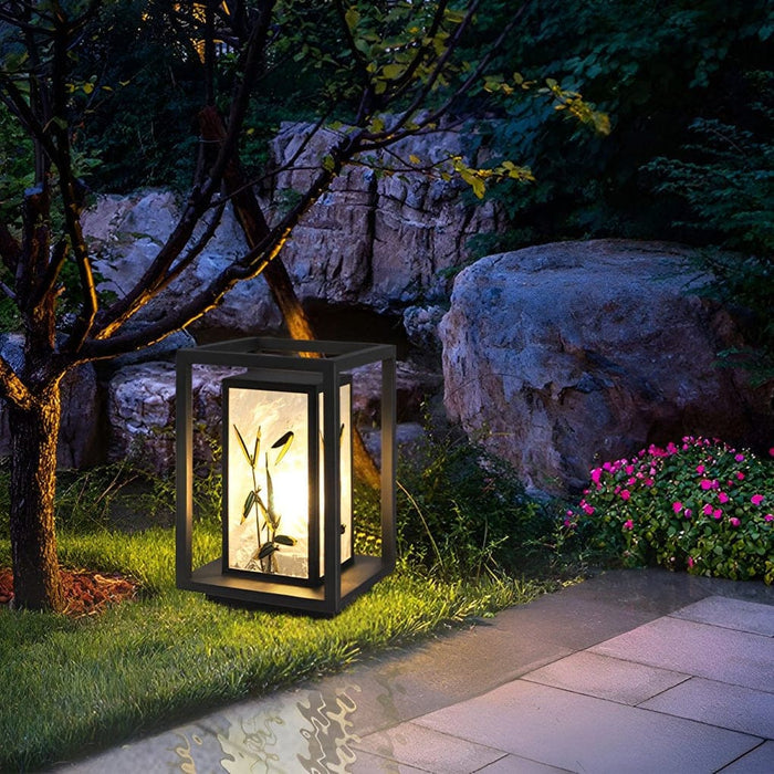 Hand-Painted Waterproof Outdoor Lawn Lamp with E27 Light Source, Classic and Artistic Garden Light for Courtyard, Villa, Park, and Tourist Areas-ErisView-18