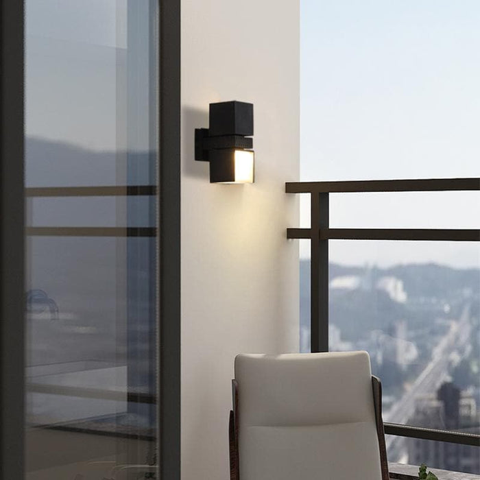 Modern Black Die-Cast Aluminum Outdoor Wall Lamp with Dual Adjustable Square Spotlights for Stylish and Versatile Illumination-ErisView-12