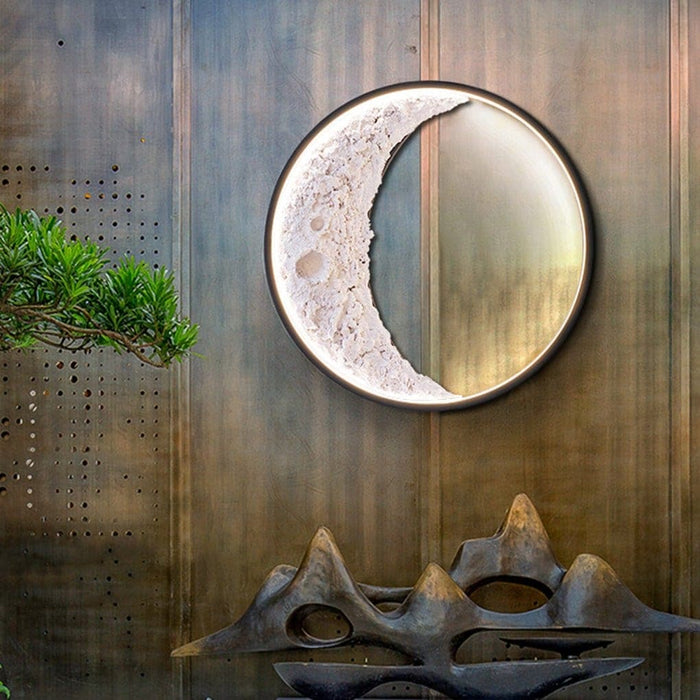 Modern Moon-Shaped Outdoor Wall Lamp, Energy Efficient LED, Waterproof Die-Cast Aluminum for Garden, Courtyard, Balcony, and Gate-ErisView-3