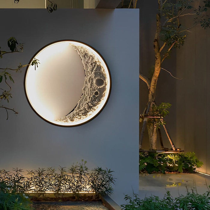 Modern Moon-Shaped Outdoor Wall Lamp, Energy Efficient LED, Waterproof Die-Cast Aluminum for Garden, Courtyard, Balcony, and Gate-ErisView-7