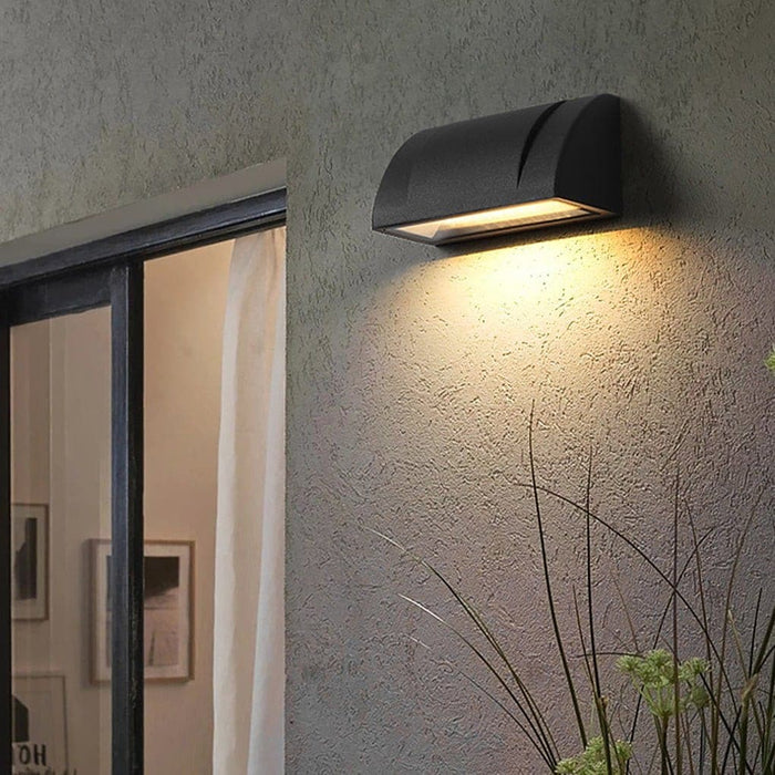 Modern Waterproof Industrial Wall Sconce, Black Finish, Beveled Shapes, and High Transmittance Glass for Urban Loft or Contemporary Home Decor-ErisView-2