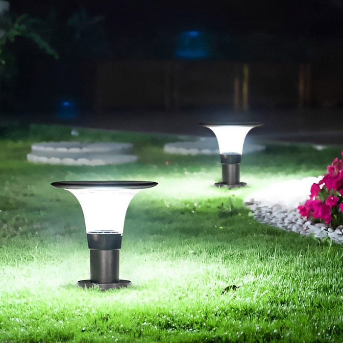 Outdoor Solar Fence Post Lights with Creative Stripe Design, 360° Light Emission, High Charging Efficiency, 12-Hour Illumination-ErisView-2