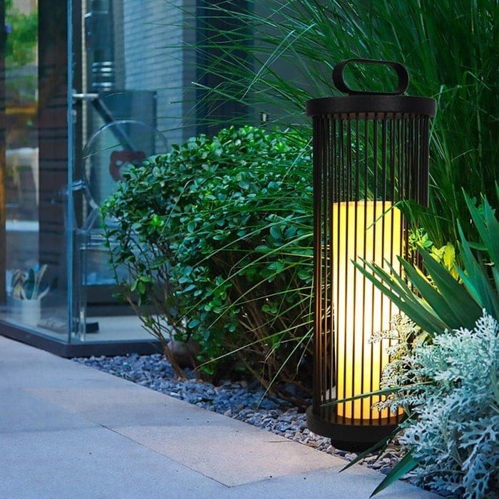 Retro Classic Lantern-Shaped Outdoor Light with Handle for Courtyard, Garden, Pathway, Fence, Balcony, and Camping, 2 Styles Available-ErisView-2