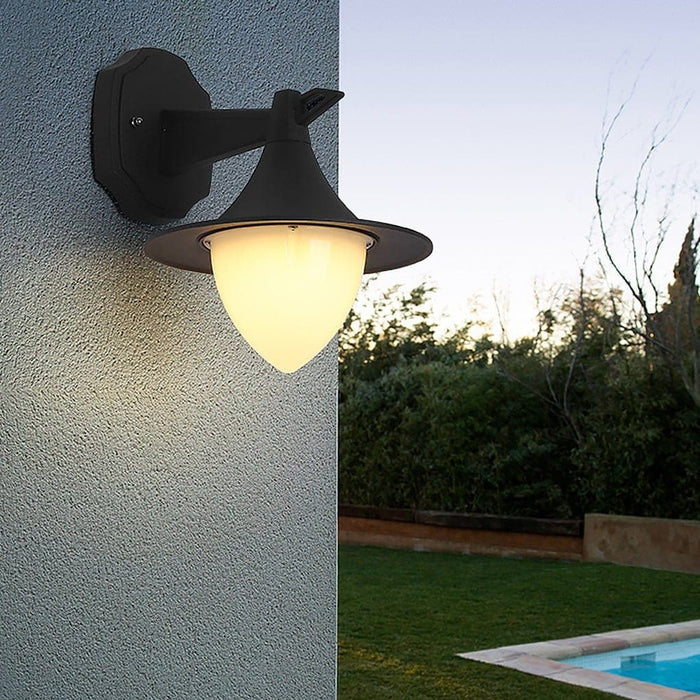 Retro Outdoor Wall Light, Aluminum Die-Casting, Waterproof, Dustproof, Curved Lampshade, Ideal for Modern and Retro Courtyards, Porch Lighting-ErisView-1