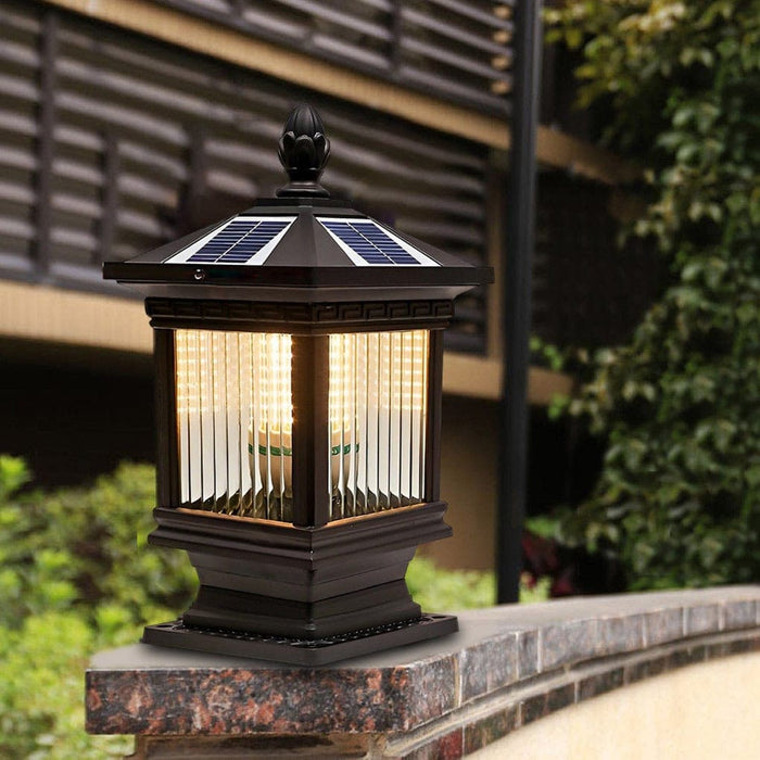 Rustproof and Waterproof Die-Cast Aluminum Solar Pillar Light with High Transmittance Glass Lampshade for Elegant Outdoor Decoration and Lighting-ErisView-3