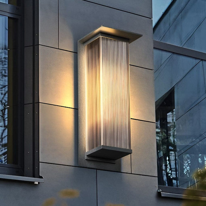 Sleek Modern Outdoor Wall Light with Metal Body & Glass Shade, IP65 Waterproof, Energy-Saving, Rust-Proof, Ideal for All Weather Conditions-ErisView-12