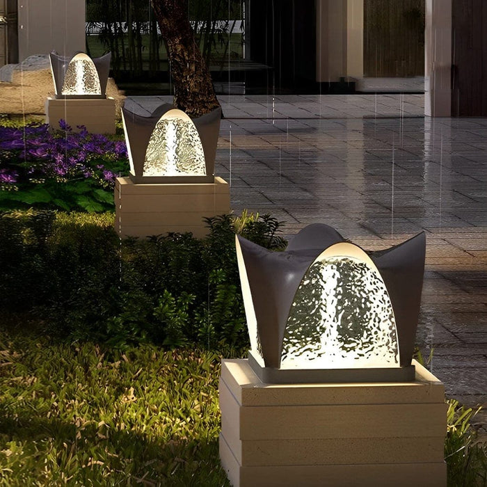 Solar Fence Lights, Waterproof, Rustproof, and Dustproof Outdoor Deck Post Lights with Unique Acrylic Shade for Modern Courtyard and Garden Decoration-ErisView-3