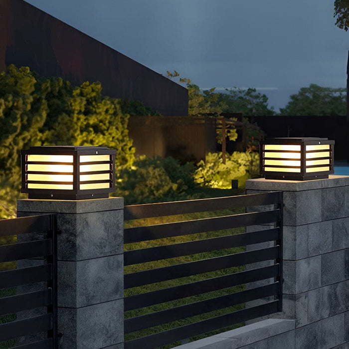 Solar-Powered Aluminum Fence Post Lights, Waterproof, Rust-Proof, High Light Transmittance, Auto On/Off for Outdoor Use, Durable and Convenient-ErisView-2